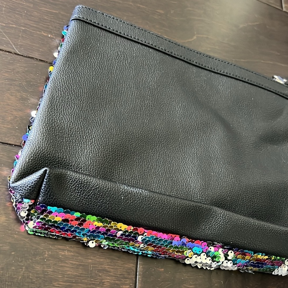 Victoria Secret sequin cosmetic bag NWOT - Picture 4 of 8
